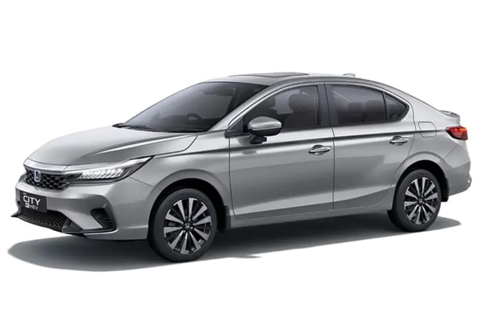 Most powerful petrol sedans under Rs 25 lakh